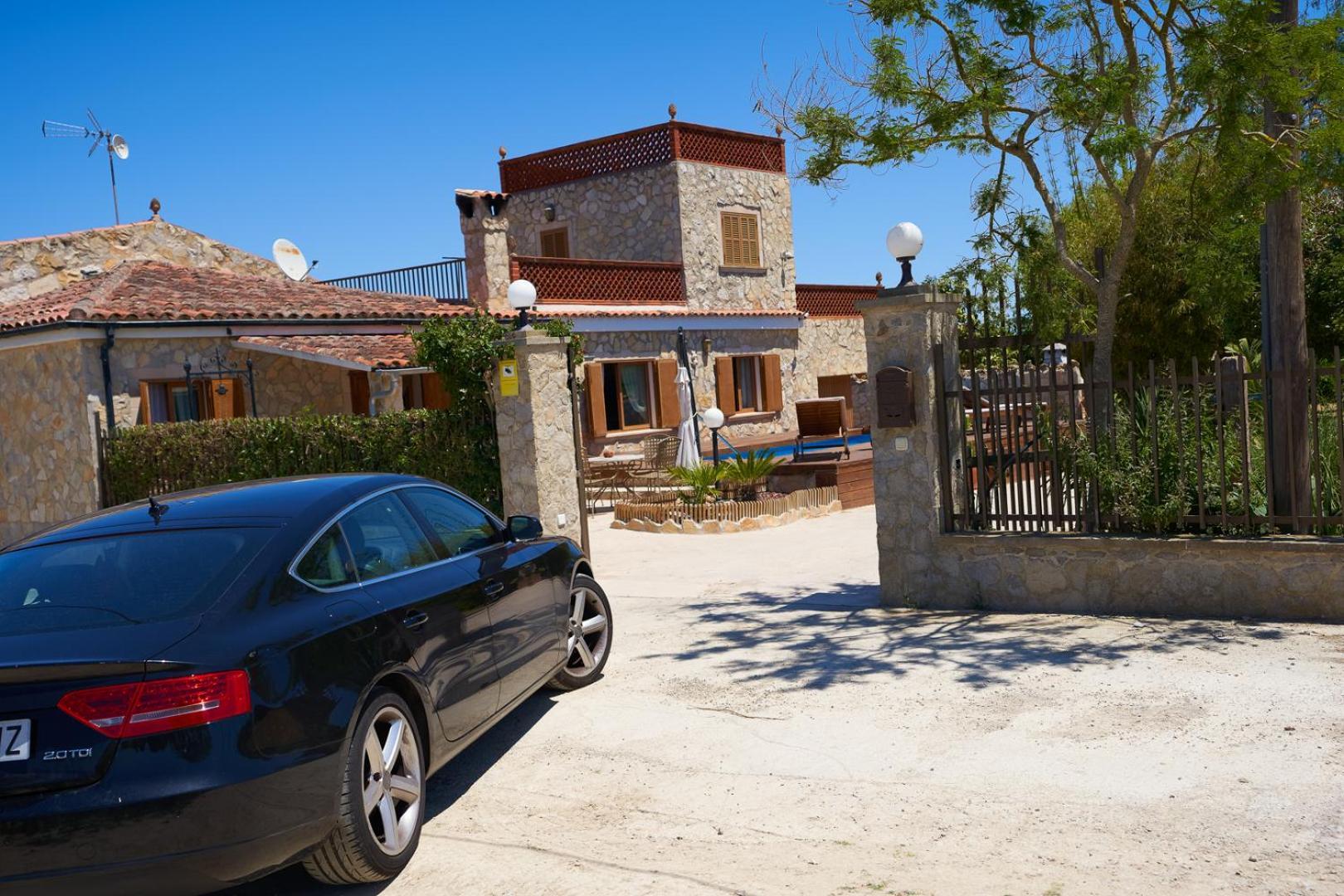 Son Roig ,Beautiful Place In The Heart Of Mallorca -Etv 9979 Maria De La Salut Exterior photo