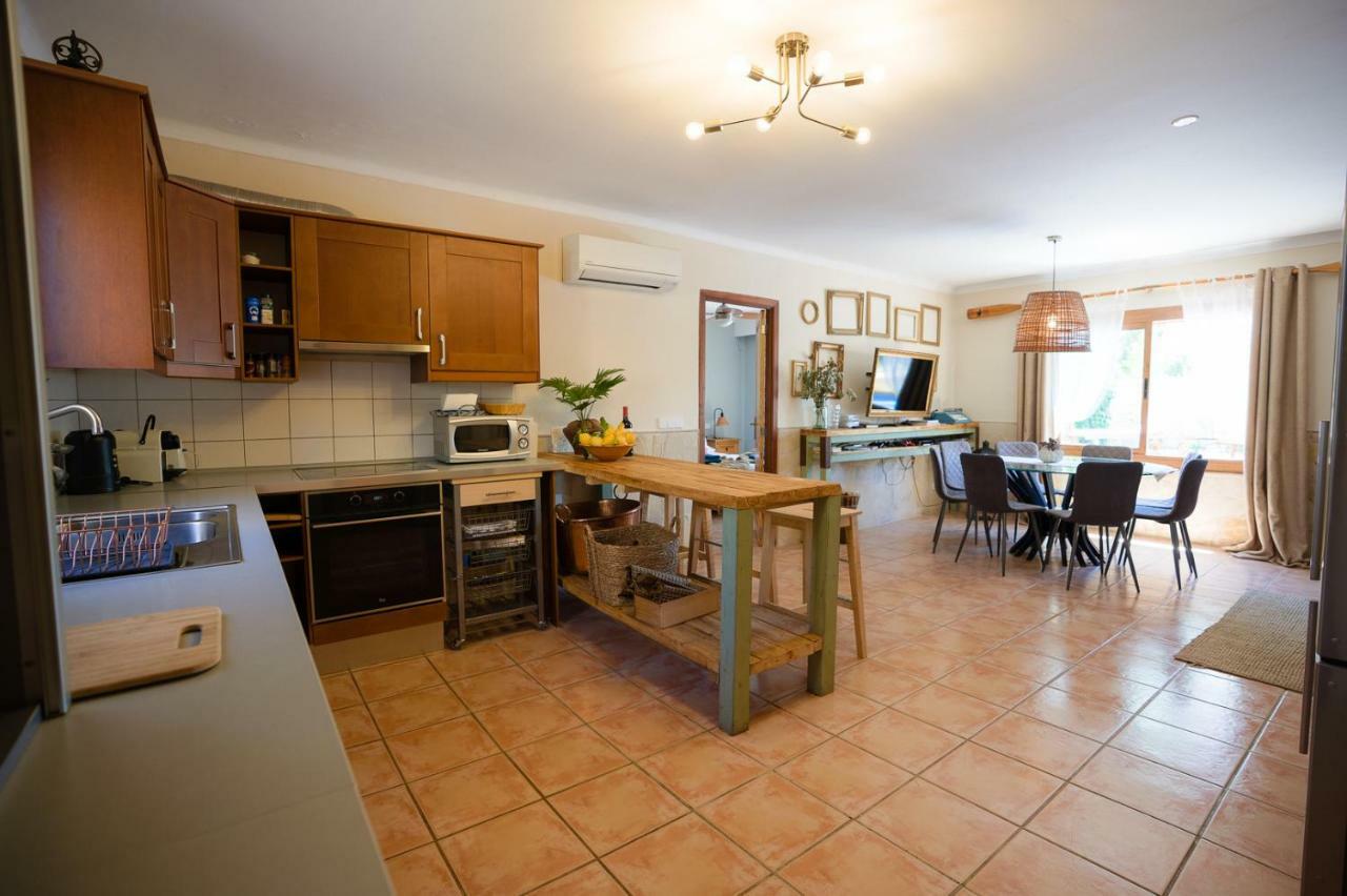 Son Roig ,Beautiful Place In The Heart Of Mallorca -Etv 9979 Maria De La Salut Exterior photo